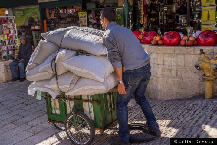 Israel-old-Jerusalem-Silencio-17-Souk